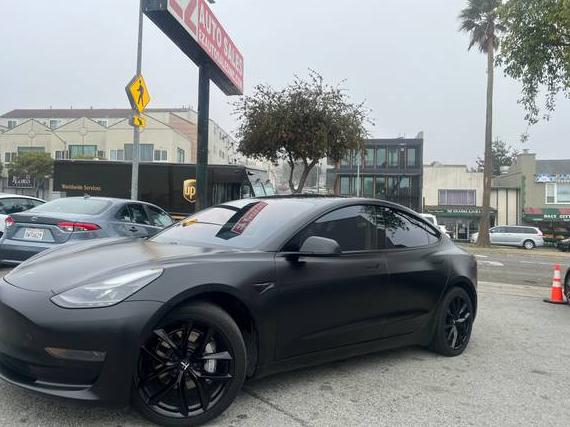 TESLA MODEL 3 2021 5YJ3E1EAXMF006370 image